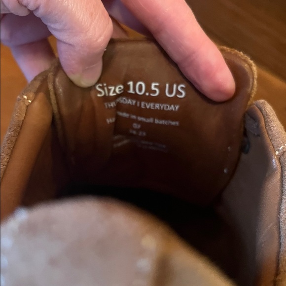 Thursday Boot Company Men’s Premier Low Top sneakers in Camel Suede Size 10.5 - Picture 10 of 13